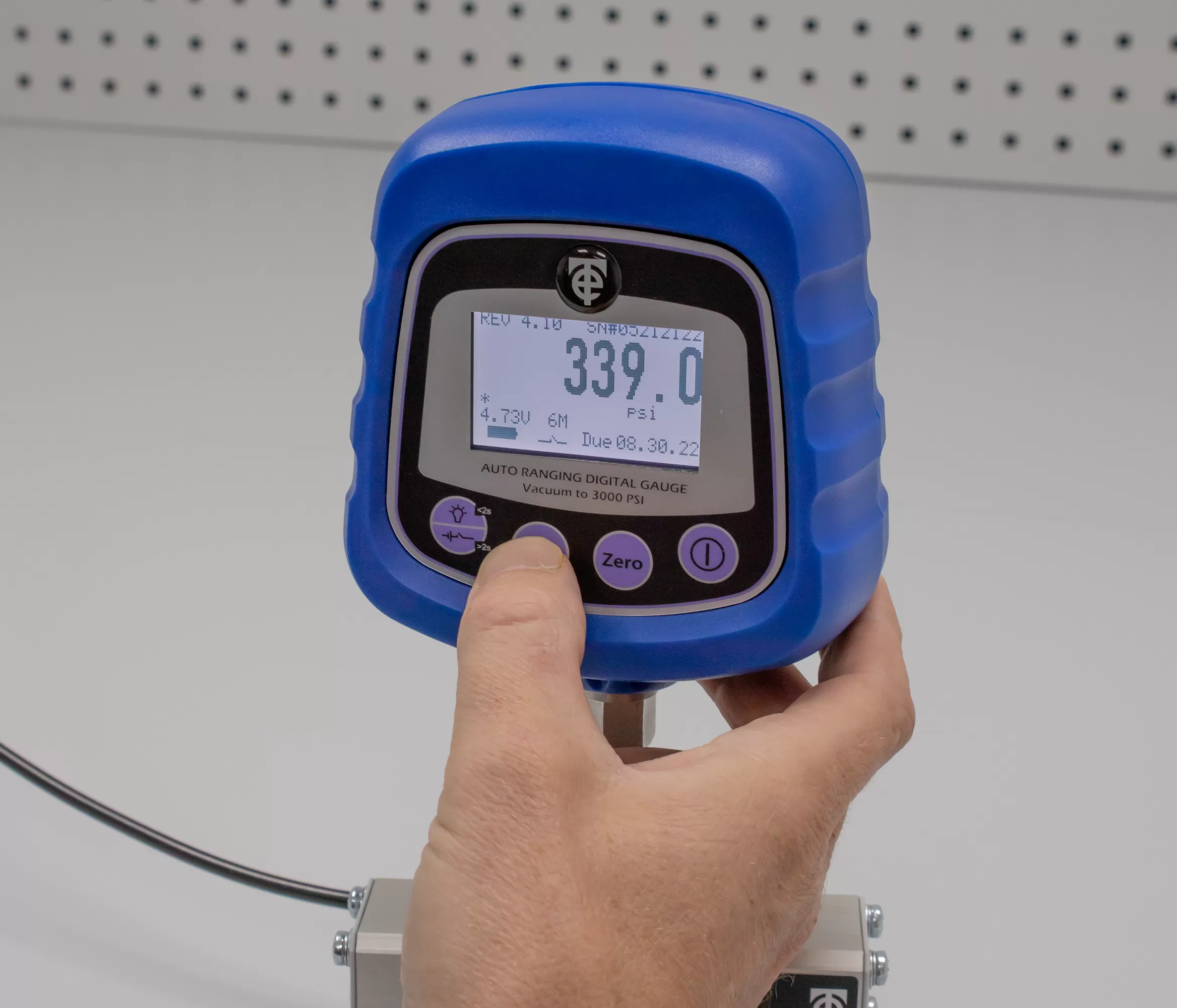 7078 Auto-Ranging Digital Pressure Gauge