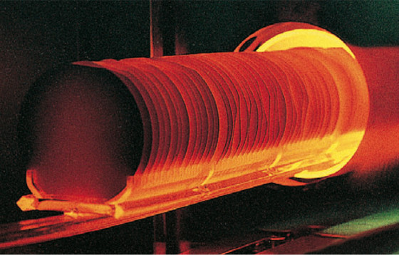 Intensity comparison pyrometer