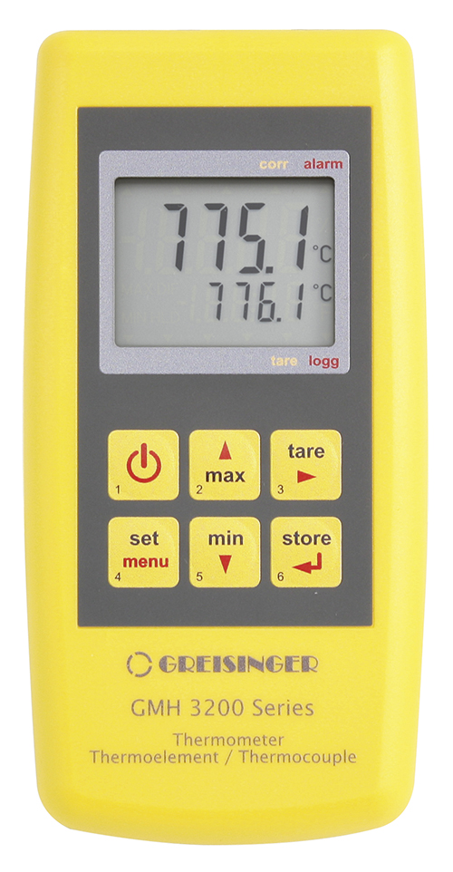 Simple two channel precision quick-response thermometer